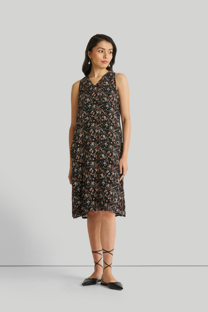 Reading Tea Leaves Dress in Black Florals-1