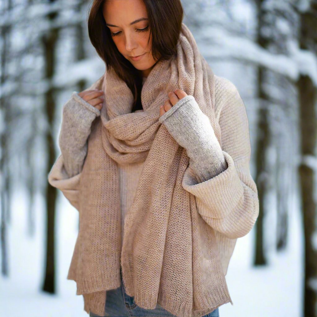 Soft Beige Handwoven Knit Alpaca Scarf-1